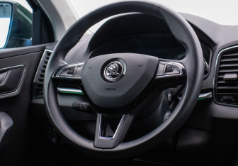 Подержанный автомобиль Skoda Karoq 2020 года (15 фото)