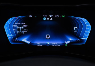 Подержанный автомобиль Geely Tugella 2022 года (12 фото)