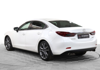 Подержанный автомобиль Mazda 6 Sedan 2015 года (7 фото)