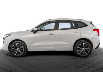Подержанный автомобиль Haval Jolion 2022 года (8 фото)
