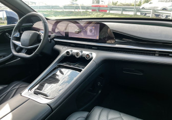 Подержанный автомобиль Exeed RX 2024 года (9 фото)