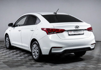 Подержанный автомобиль Hyundai Solaris Sedan 2017 года (7 фото)