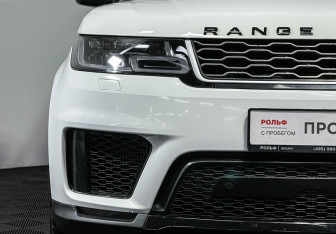 Подержанный автомобиль Land Rover Range Rover Sport 2018 года (27 фото)