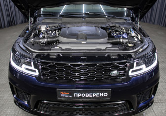 Подержанный автомобиль Land Rover Range Rover Sport 2021 года (9 фото)