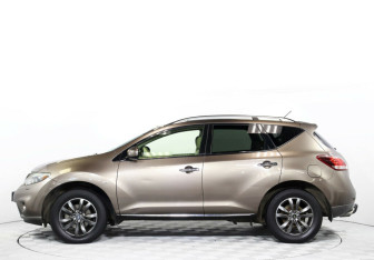 Подержанный автомобиль Nissan Murano Suv 2013 года (3 фото)