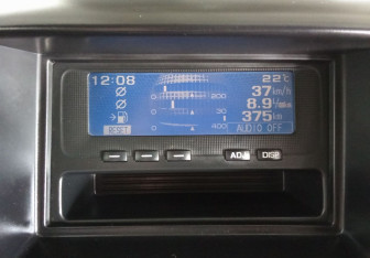 Подержанный автомобиль Mitsubishi L200 2008 года (13 фото)