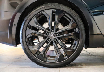 Подержанный автомобиль Audi A6 allroad 2019 года (25 фото)