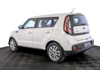 Подержанный автомобиль Kia Soul 2019 года (7 фото)