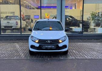 Подержанный автомобиль LADA (ВАЗ) Granta Liftback 2023 года (2 фото)