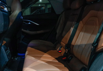 Подержанный автомобиль Omoda C5 2023 года (9 фото)