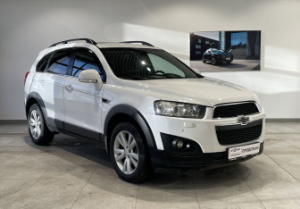 Подержанный автомобиль Chevrolet Captiva 2014 года (3 фото)