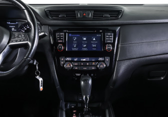 Подержанный автомобиль Nissan Qashqai 2019 года (14 фото)