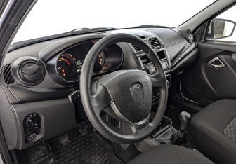 Подержанный автомобиль LADA (ВАЗ) Granta Sedan 2024 года (15 фото)