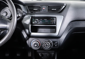 Подержанный автомобиль Kia Rio Sedan 2014 года (11 фото)