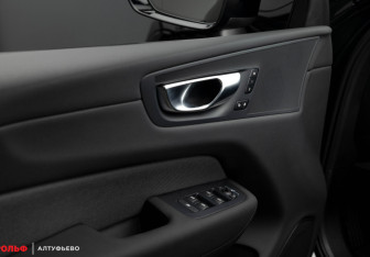 Новый Volvo XC60 2026 (12 фото)
