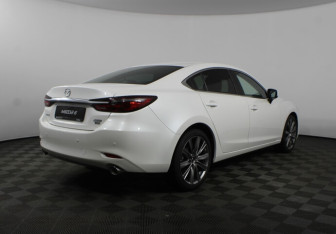 Новый Mazda 6 Sedan 2023 (4 фото)