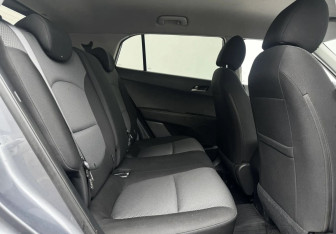 Подержанный автомобиль Hyundai Creta 2017 года (10 фото)