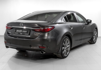 Подержанный автомобиль Mazda 6 Sedan 2019 года (5 фото)