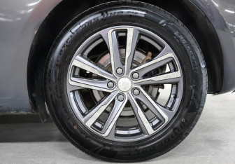 Подержанный автомобиль Opel Astra Hatchback 2013 года (21 фото)