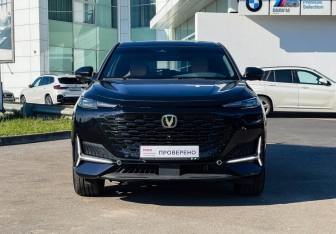 Подержанный автомобиль Changan UNI-K 2023 года (2 фото)