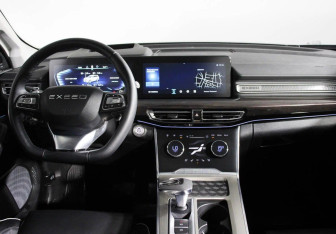 Подержанный автомобиль Exeed VX 2022 года (5 фото)