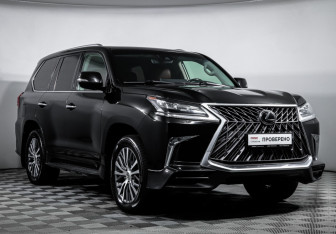 Подержанный автомобиль Lexus LX 2020 года (3 фото)