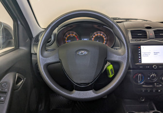 Подержанный автомобиль LADA (ВАЗ) Granta Sedan 2024 года (21 фото)