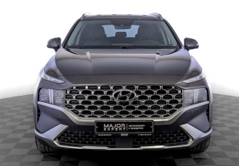 Подержанный автомобиль Hyundai Santa Fe 2022 года (2 фото)