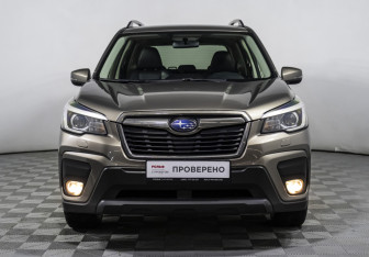 Подержанный автомобиль Subaru Forester Suv 2018 года (2 фото)