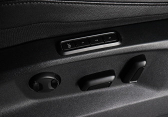 Подержанный автомобиль Volkswagen Tiguan 2021 года (14 фото)