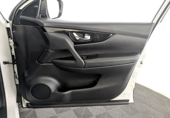 Подержанный автомобиль Nissan Qashqai 2019 года (26 фото)