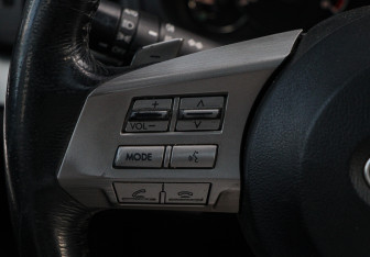 Подержанный автомобиль Subaru Outback Wagon 2011 года (25 фото)