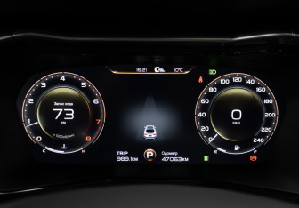 Подержанный автомобиль Geely Tugella 2022 года (13 фото)