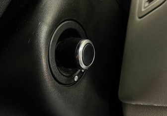 Подержанный автомобиль Land Rover Range Rover 2013 года (22 фото)