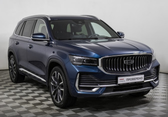 Подержанный автомобиль Geely Monjaro 2023 года (3 фото)