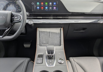 Новый Omoda C5 2025 (11 фото)