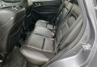 Подержанный автомобиль Chery Tiggo 4 2022 года (17 фото)