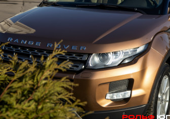 Подержанный автомобиль Land Rover Range Rover Evoque 2014 года (26 фото)