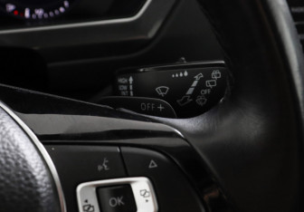 Подержанный автомобиль Volkswagen Tiguan 2018 года (13 фото)