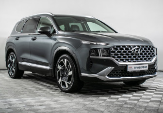 Подержанный автомобиль Hyundai Santa Fe 2021 года (3 фото)
