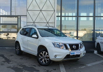 Подержанный автомобиль Nissan Terrano 2019 года (3 фото)