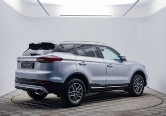 Подержанный автомобиль Geely Atlas Pro 2022 года (5 фото)