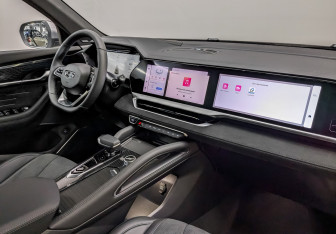 Новый Geely Monjaro 2025 (9 фото)