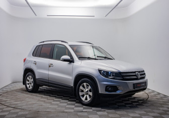 Подержанный автомобиль Volkswagen Tiguan 2012 года (3 фото)