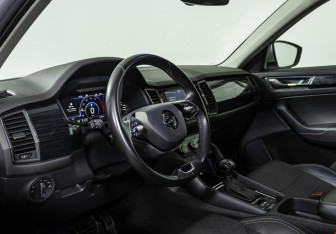 Подержанный автомобиль Skoda Kodiaq 2020 года (10 фото)