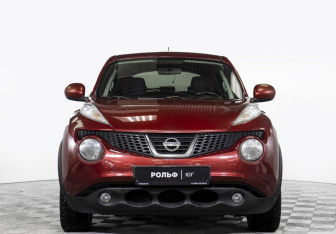 Подержанный автомобиль Nissan Juke 2012 года (2 фото)