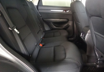 Подержанный автомобиль Mazda CX-5 2019 года (10 фото)