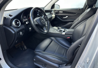 Подержанный автомобиль Mercedes-Benz GLC Coupe 2018 года (9 фото)
