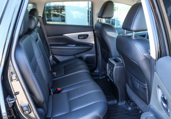 Подержанный автомобиль Nissan Murano Suv 2020 года (12 фото)
