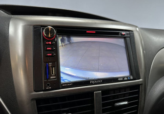 Подержанный автомобиль Subaru Impreza Hatchback 2008 года (13 фото)